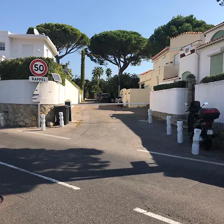 Waterfront In Cap D بيت للعطل أنتيب