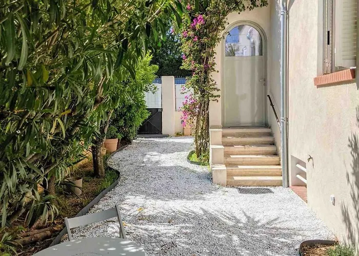 Waterfront In Cap D