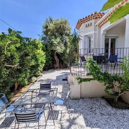 Waterfront In Cap D أنتيب