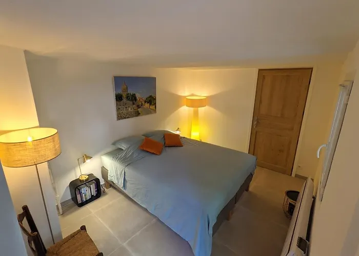 Waterfront In Cap D أنتيب