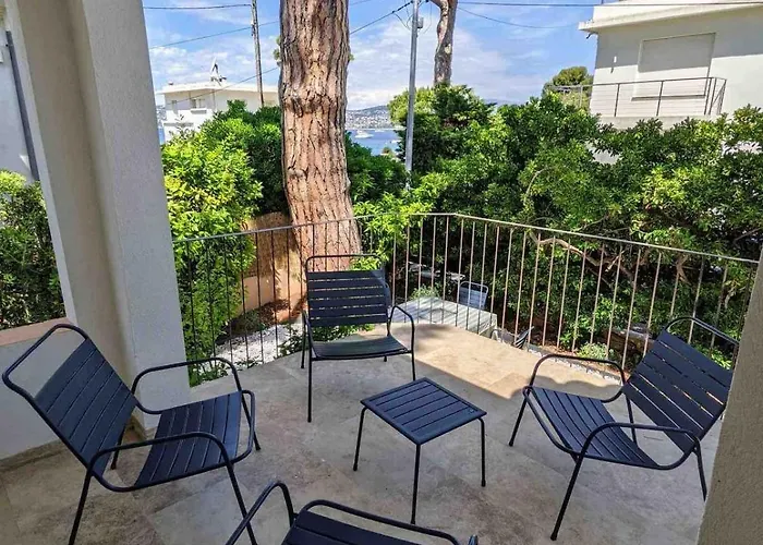 Waterfront In Cap D بيت للعطل